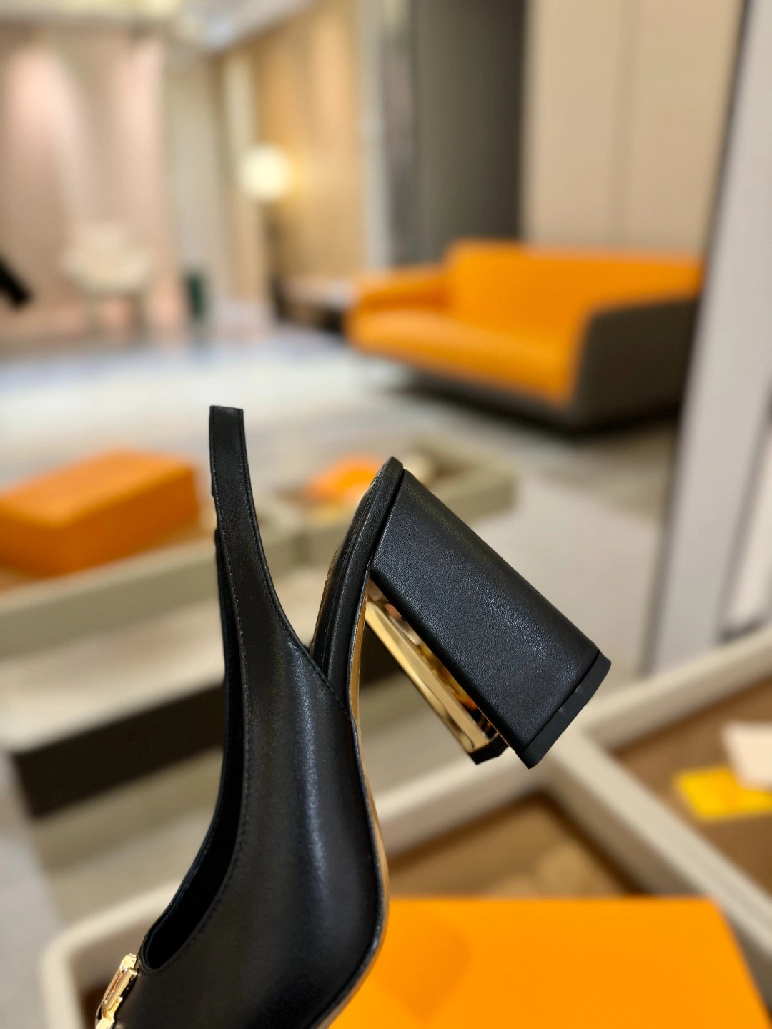 COCO-- 8V 1AGUG5 Calfskin goatski Heel height：8.5CM item:E-X158D4128